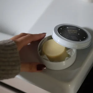 Beeswax balm bar | Mountain People